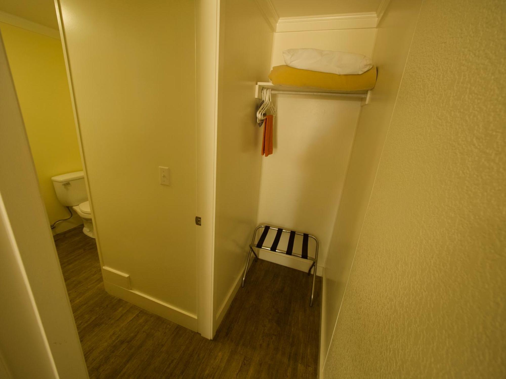 Creston Valley Motel المظهر الخارجي الصورة